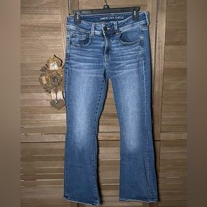 American Eagle super stretch kick boot. 6 short